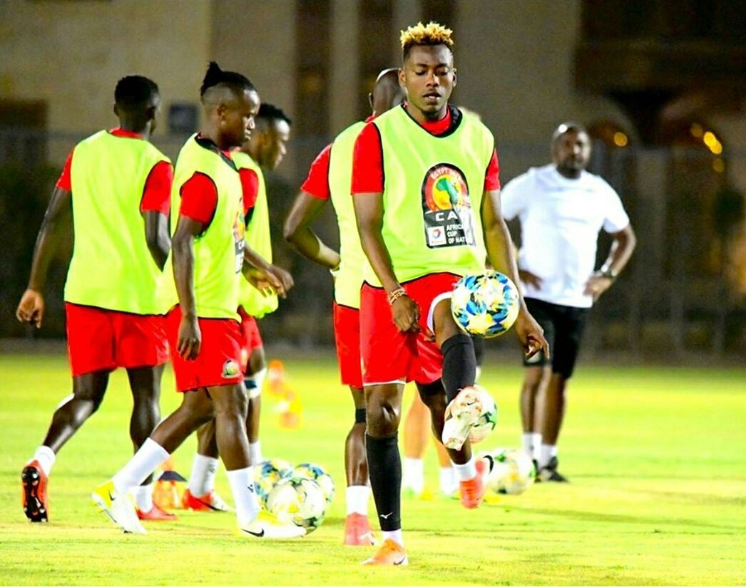 READY @dennis.odhiambo @abud_omar_66 ⚽️
#kenya #HarambeeStars #AFCON2019 #RoadToAFCON #JazaStadi