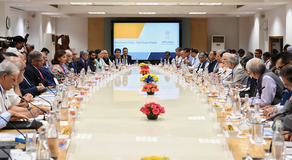 narendramodi's tweet image. Had a fruitful interaction with economists and other experts on the themes of macro-economy and employment, agriculture and water resources, exports, education, and health. 

The inputs received were insightful and will benefit our growth trajectory.