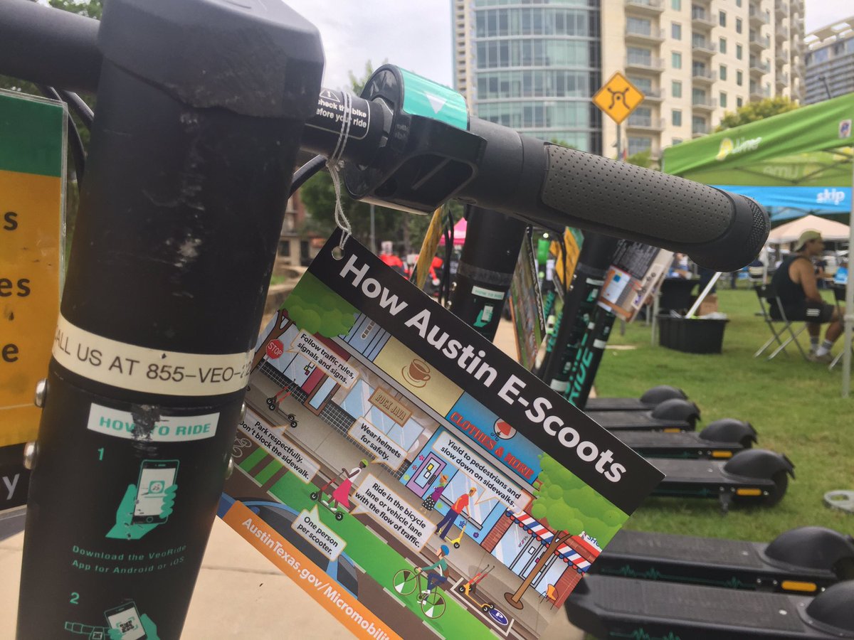 austinmobility's tweet photo. The Scooter Summit is on! Check out the booths for safety tips, gear and helpful resources to get around Austin. #scootersummit2019 #eScootSafe #atx 🛴 https://t.co/u60d3kvObX