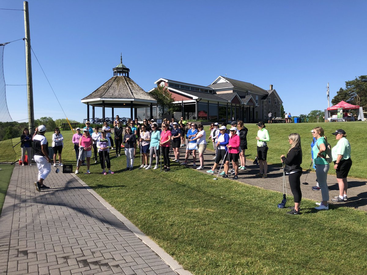 Rebecca Hahn tweet media