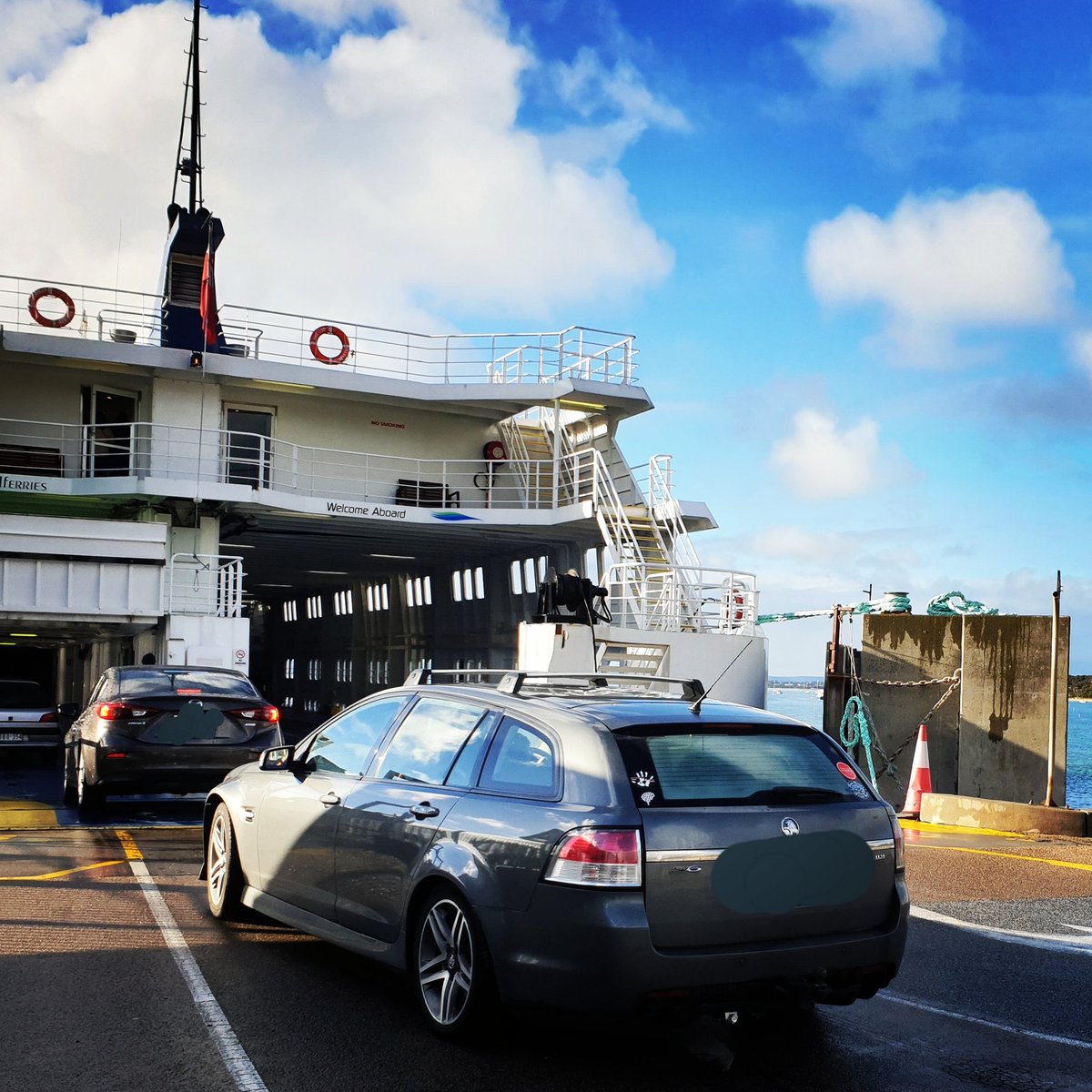 @searoadferries #ferries #carferry #boat #portphillipbay #portphillipsbay #baycrossing #thebay #crossthebay #queenscliff #sorento #savetime #travel #morningtonpeninsula #visitmorningtonpeninsula #visitqueenscliff #greatoceanroadtrip #victoriadiscovers