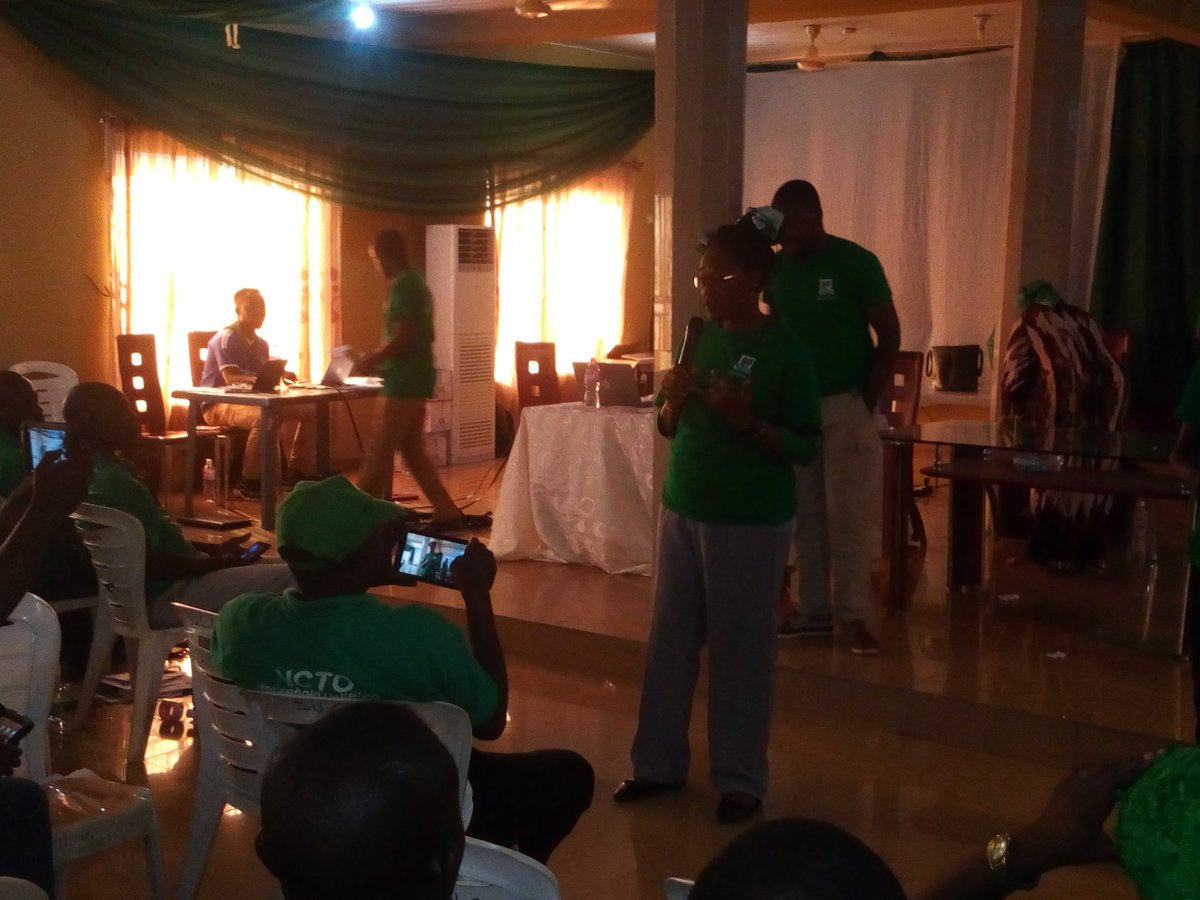 FemiMichaelOlu3's tweet photo. Dr temitope shinkaiye NCTO project coordinator addressing the entire CTFs at the venue of step down training in Lokoja, kogi state https://t.co/8MilLAO7dD