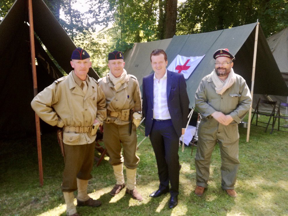 BeauvarletMatt's tweet photo. Comme chaque année, au château de #Tailly l’Arbre à Mouches, plusieurs associations se retrouvent pour reconstituer un #camp de la #2emeDB, division du Maréchal #Leclerc de Hauteclocque.
Un grand bravo à tous les bénévoles pour cette nouvelle édition. https://t.co/lGDWitFtQR