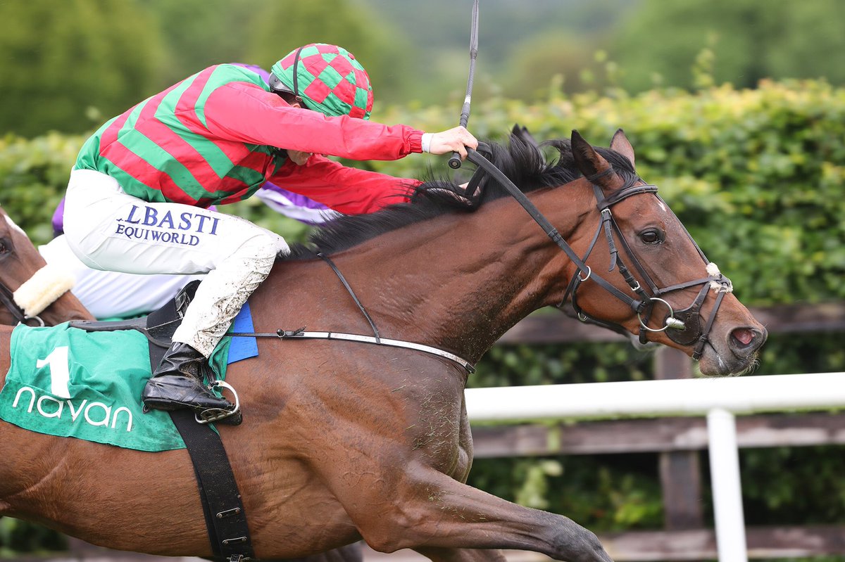 NavanRacecourse's tweet image. Serious performance from CAMPHOR to land the @weatherbysltd @IrishEBF_ Ulster Oaks Handicap @Downroyal. 
1️⃣4️⃣ days after winning her Maiden here at Navan. #NavanForm 💪🏼