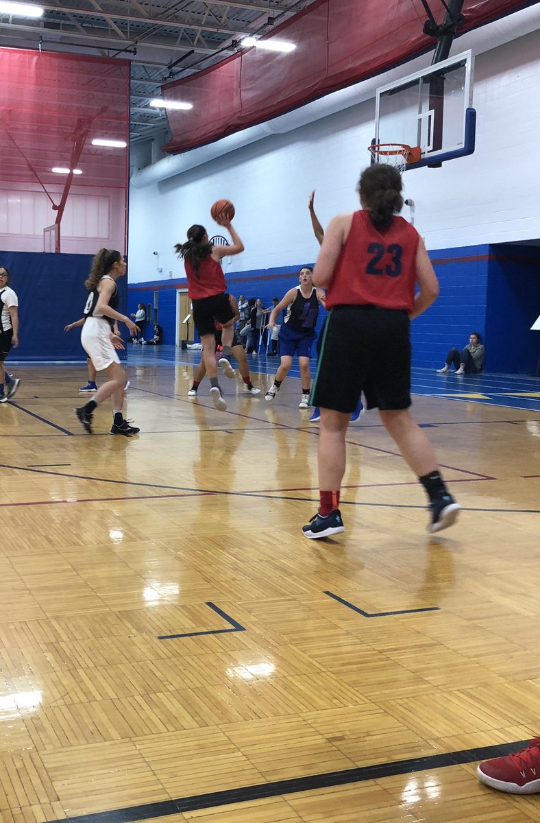 sehsgbasketball's tweet photo. We had another successful Summer league! We
finished up with a 11-1 record. Keep working hard this Summer ladies! Go storm!! π΄ππ΅ @sToRm_NaTiOn1 @sehssports #averagegoodorgreat https://t.co/Pm8ivTRcyp