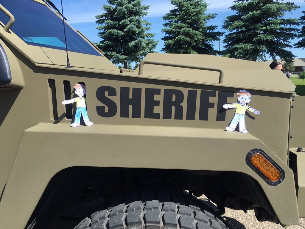 At Tons O Trucks and found the <a href="/MacombSheriff/">Macomb Sheriff</a> #FlatStanley