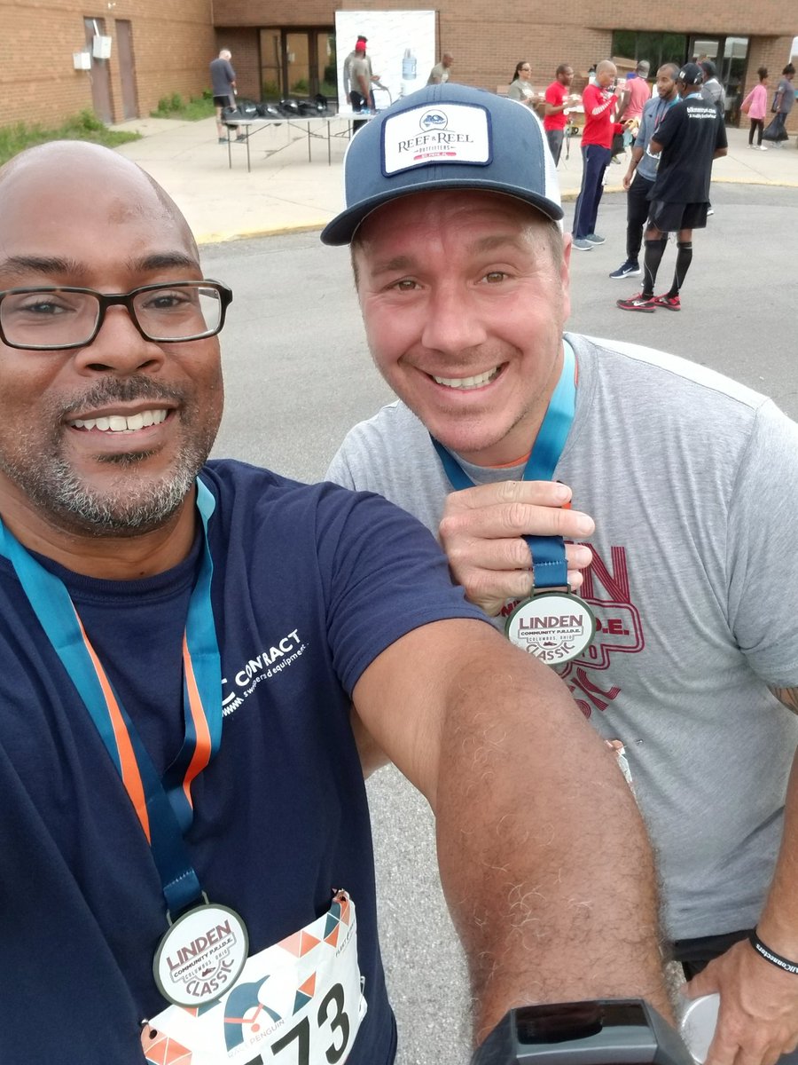 ContractSweeper's tweet image. Great morning run with Brook Haygood representing Contract Sweepers in the Linden Classic 5K!