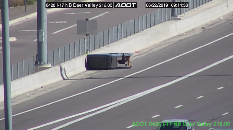 ArizonaDOT's tweet photo. It's been a long week, right? Why not relax in this hot tub, conveniently located on I-17 near Deer Valley Road.
#PhxTraffic https://t.co/ynSYg2Fts9