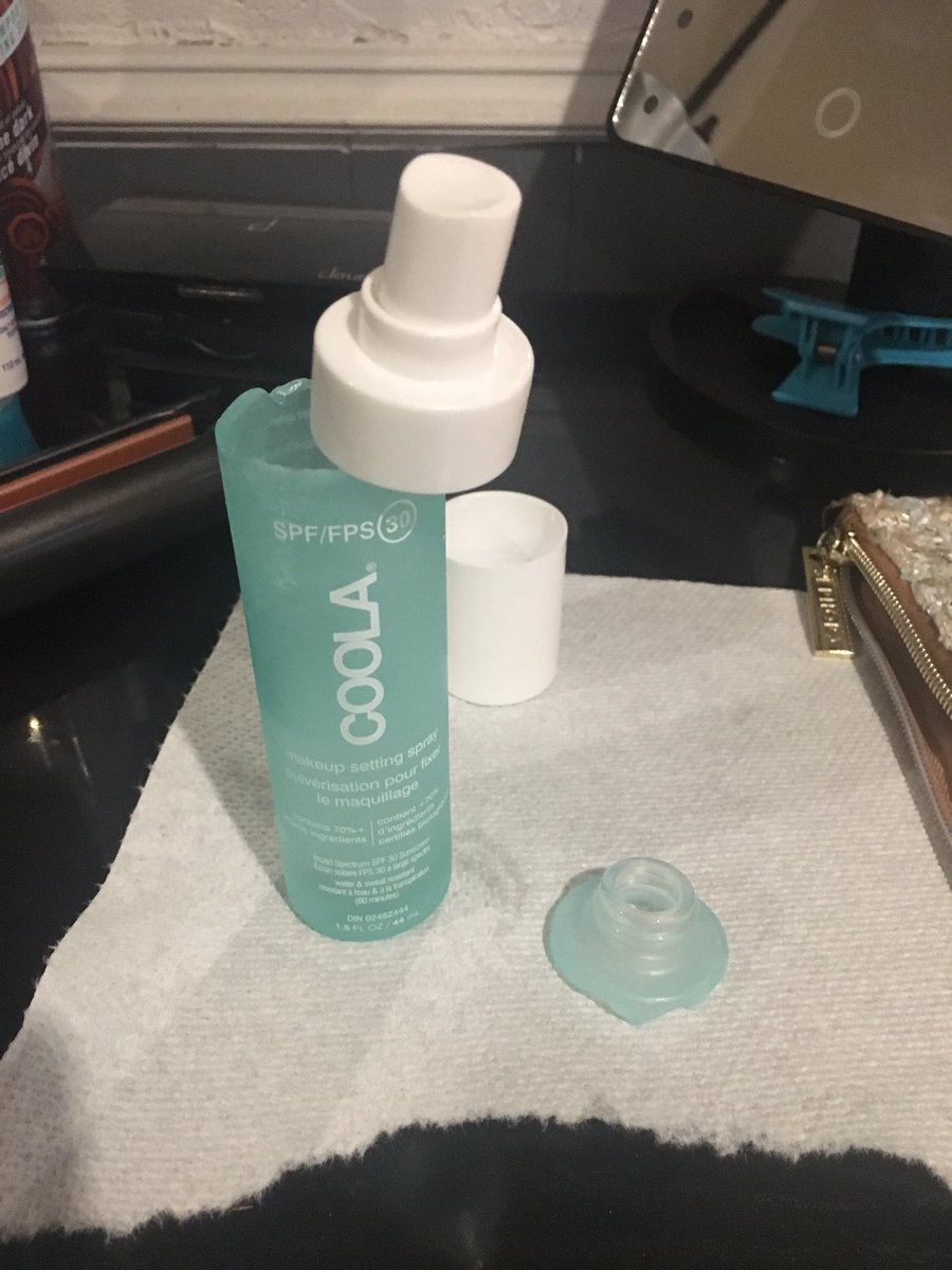 michellefmarino's tweet photo. @FabFitFun what if something in my summer box arrived broken? https://t.co/s91ygDeRuc