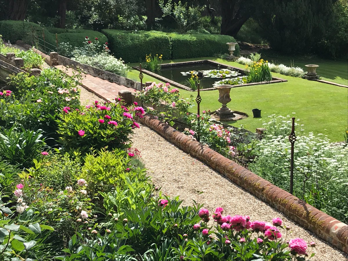 The Paeonies are out in force in the formal gardens at the moment and are looking fantastic! Late spring/early summer is just the best time of year for our gardens, and our favourite time to take a casual stroll. #stonor #formalgardens #stonorgarden #paeony #peony #spring #summer