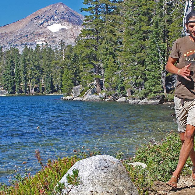 earth_runners_'s tweet photo. To the mountains I return to adventure for the longest weekend of the year.🏔☀️ .
.
.
#summersolstice #tahoe #brokenarrowskyrace #mountainrunning #circadianclock #circadianbiology #circadianrhythms #earthrunners #rewildbefree https://t.co/XjfKdfdVDO https://t.co/LARguJhe92