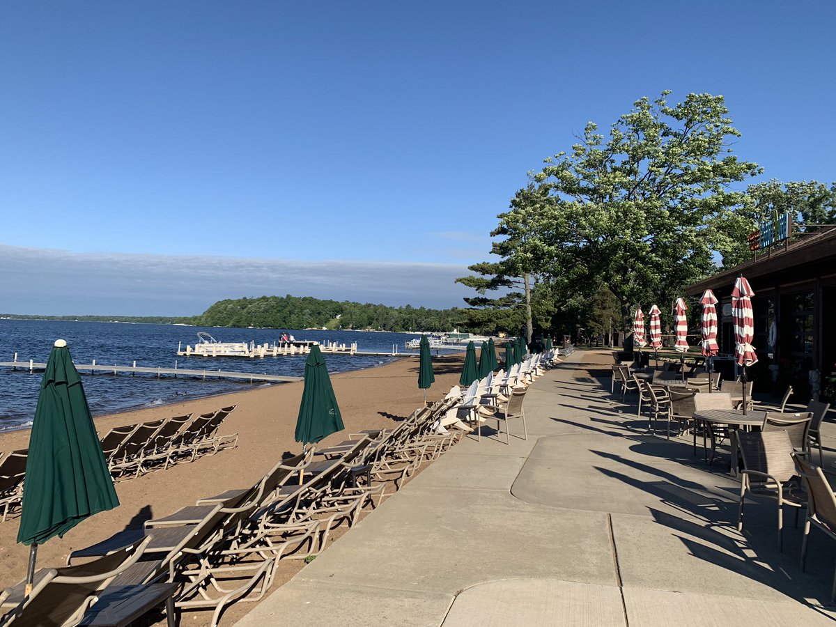 jayhendrixs's tweet image. Hell yeah!