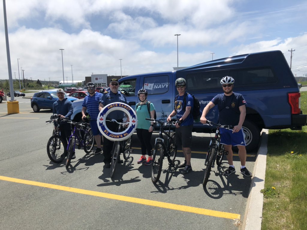 HMCS_NCSM_CABOT's tweet photo. And they’re off! #NavyBikeRide #HMCSCabot 🚲🚲

Et c'est un départ! #NavyBikeRide #HMCSCabot 🚲🚲 https://t.co/X2LLjhMi0B