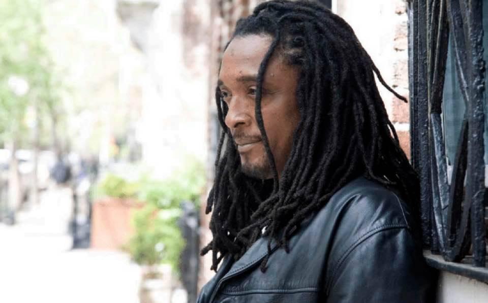 ClassicKeegan's tweet photo. We've got #RollingStones backup vocalist @bernardfowler on the show this afternoon! Listen 3 pm on @que4radio! #chicagoradio #TheRollingStones #que4radio #diychicago https://t.co/dc3CfqH83l