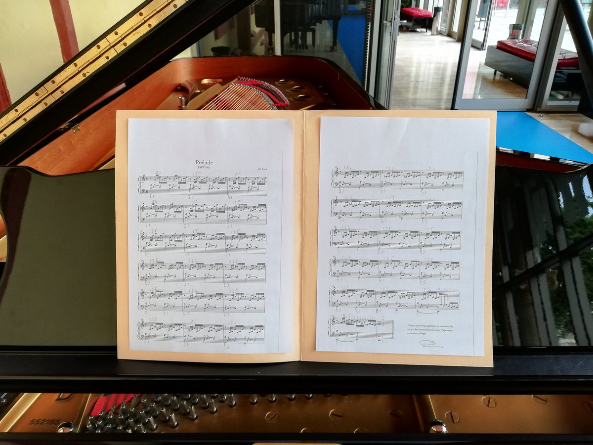 cbonamus's tweet photo. @Pili_stage et vas fixar que la partitura va signada per Rhodes? #InstrumentalLliure https://t.co/s5djemiasc