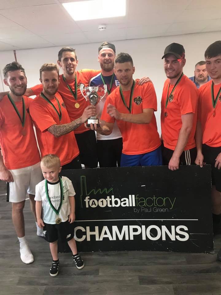 DannyPorteous8's tweet photo. @Coppinger26 some worldies today pal, it was a pleasure to play in the same team. Champions 🍊👊🏼 https://t.co/0Kv56oslyq