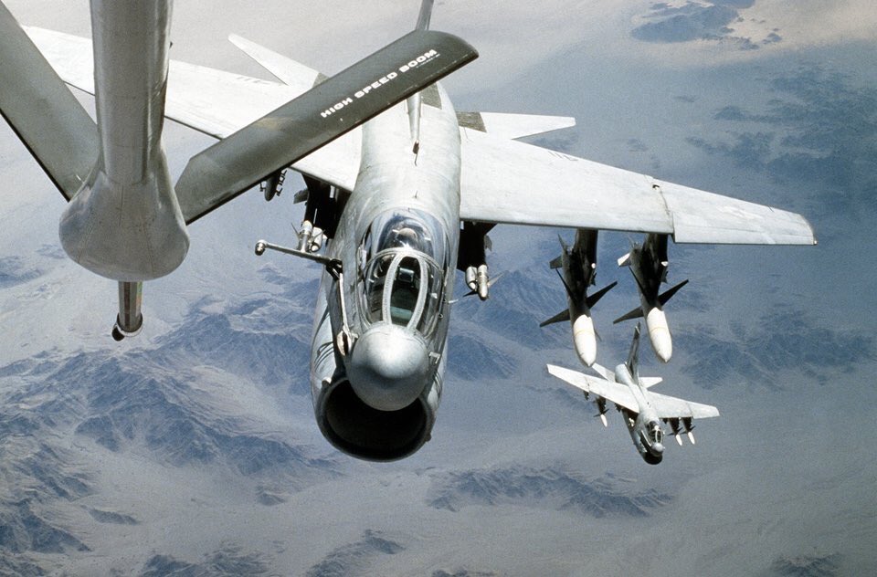 dickdeason's tweet image. Regardless of your political or religious alignment, HATE doesn't affect the opponent, it only weakens your position. #SupportAndDefend #FreedomWins