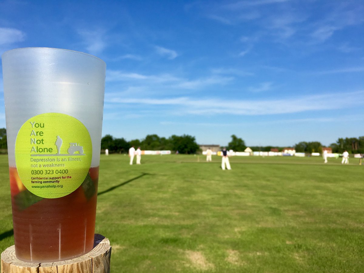 The cricket may not be out of this world (!) but the team effort by everyone at this Norfolk match raising extraordinary money with ⁦<a href="/UphouseFarm/">Patrick Joice</a>⁩ for ⁦<a href="/yanafarming/">YANA</a>⁩ certainly is. Well done all.
