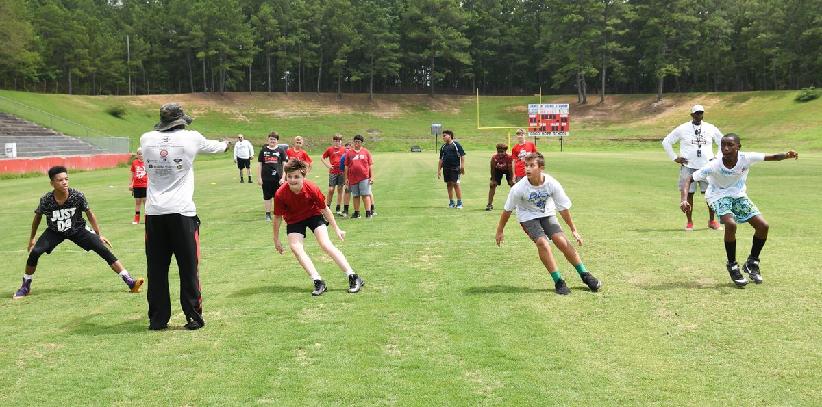Record numbers turn out for this year's Castille Character Camp cullmantribune.com/2019/06/22/rec…