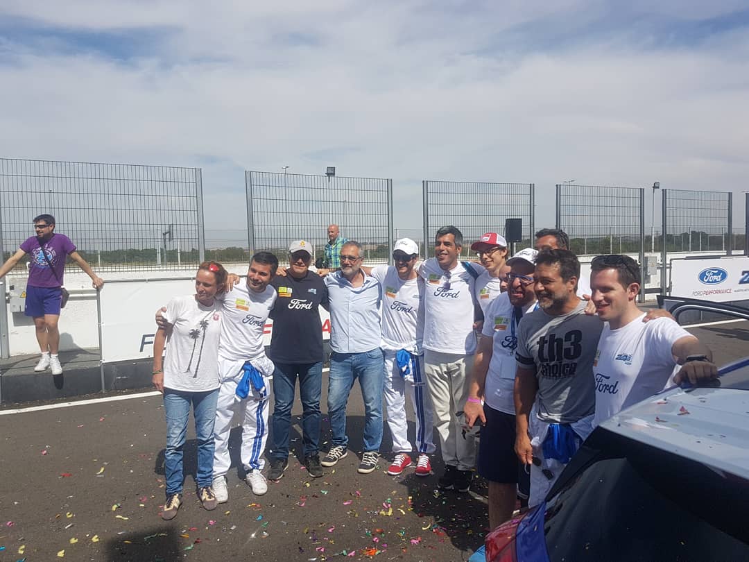 aspadir_'s tweet photo. Hemos quedado novenos, pero hemos ganado está magnífica experiencia.Gracias a @fordspain por dejarnos participar y vivir momentos tan buenos.Lo que se crea en este evento es indescriptible!A todas las personas que nos habéis apoyado virtualmente agradeceros vuestra colaboración https://t.co/aGRsTkno1X