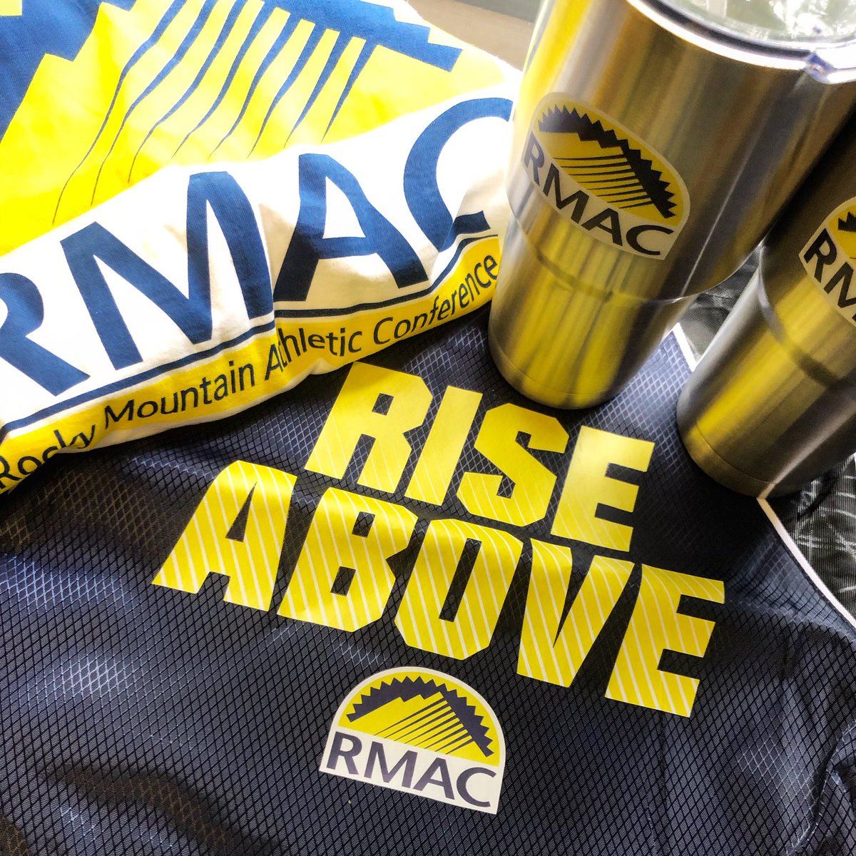 Want to win some RMAC swag?! 

Well, you’re in luck! We are less than 100 followers away from 3K on our Instagram account!

So head over to insta and give <a href="/rmac_sports/">RMAC Sports</a> a follow! Lucky number 3,000 can win this👇🏽