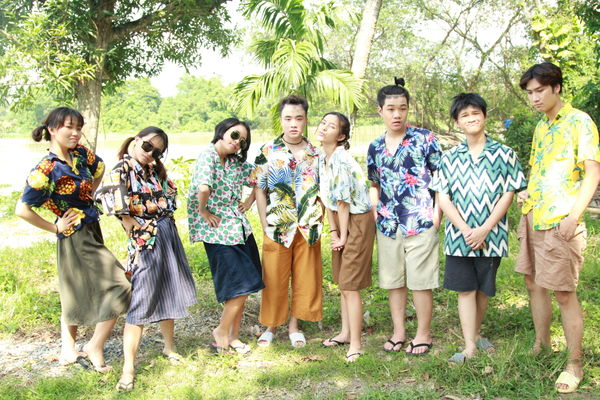 Vpop_On's tweet photo. [#PICS] Behind the scenes para a música  "Chỉ một lần sống" do grupo misto P336

_

#vpop #vietnamesepop #popvietnamita #vietnã #vietnam #pop #P336 #MV https://t.co/GP92dLpyOG