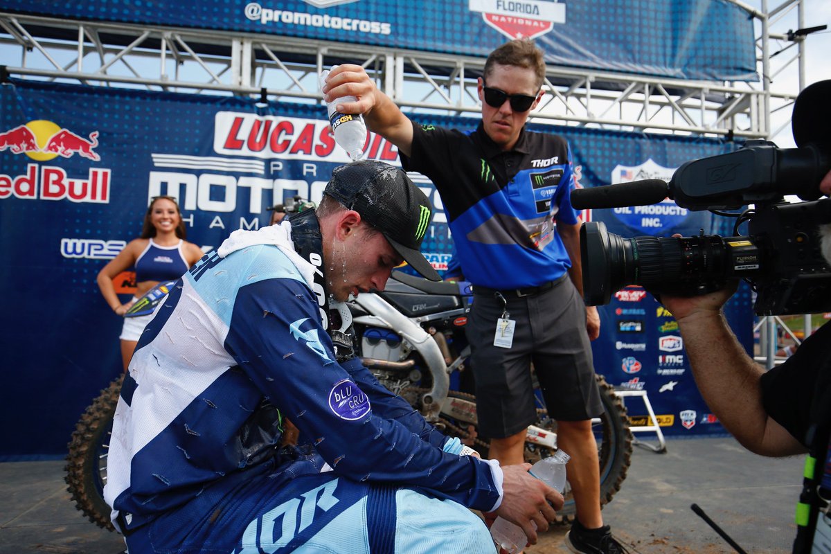 yamaharacingcom's tweet photo. The @promotocross #FloridaMX was a tough one, but victory was sweet for the @monsterenergy Star Yamaha Racing team!
#Yamaha #bLUcRU #VictoryZone #ProMotocross #ThisIsMoto https://t.co/t7GtxbgC90