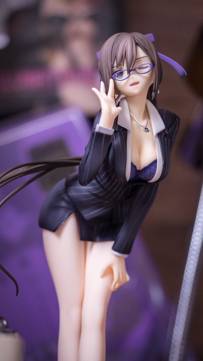 シャイニングシリーズの美少女フィギュアのサクヤ-女教師Ver.-が