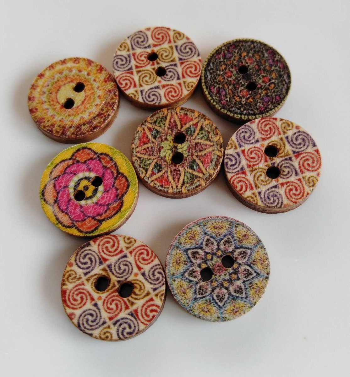 BeadsBitznBopz's tweet photo. Printed colored two hole wooden craft sewing round buttons 15mm - 10 buttons | for crafts, sewing, scrapbook and more https://t.co/bCHVSJXxBP #Etsy #Etsyireland #BeadsBitznBopz #FlatButton https://t.co/2LcH3cyvht