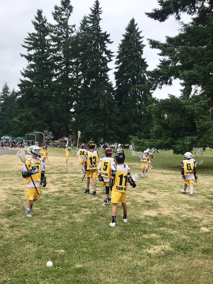 TeamWA_Lax's tweet photo. The boys of Char warming up for their Saturday slate... #CharNation #ClassOf2026 #CharInVancouver https://t.co/OQLcbDqzo3