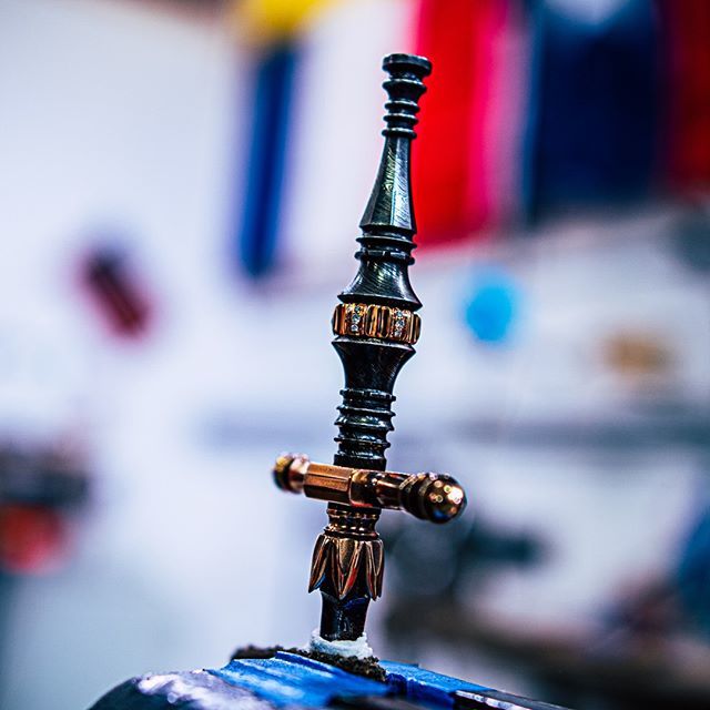 Just published the final episode! Check it out! This is the Stiletto just before the final fit up... 🔥🔥🔥
.
.
.
#forge #blacksmith #blade #knives #bladesmith #dagger #weapon #Steel #metal #metalworking #artisan #damascus #forging #handmade #diamonds #… bit.ly/2IzHX15