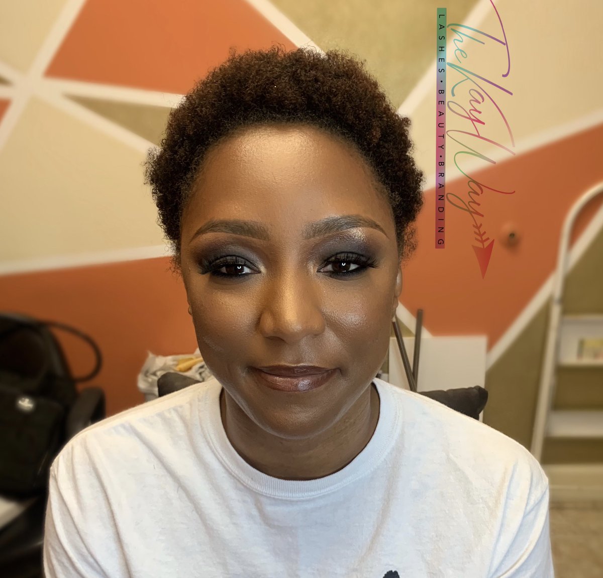 TheKayWayK's tweet photo. Beautiful Before and After for the #LeforeAllClassReunion Booking is simple . Text/Call (857)KAYS-WAY #TheKayWay #MobileMUA #Glam https://t.co/lfyItX0p9y