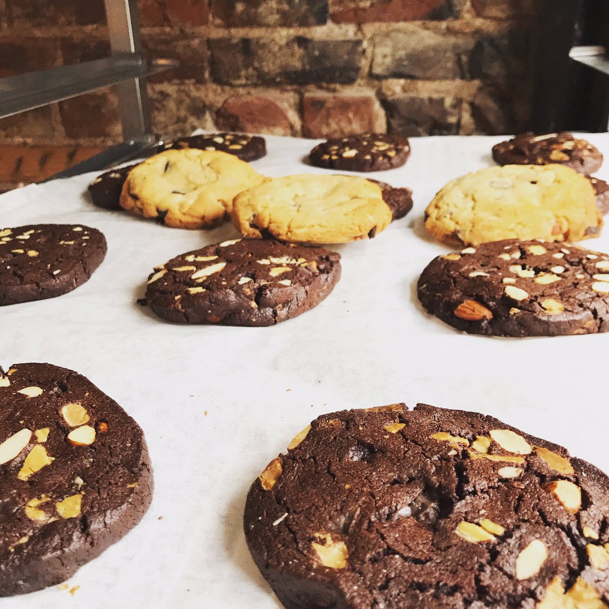 Snacktime!
#cookie #snack #chocolate #foodie #afternoonsnack