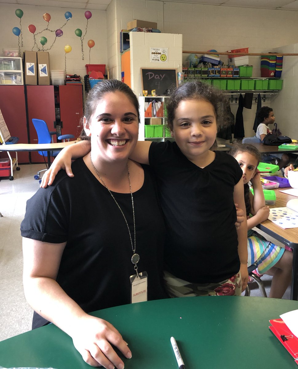 Julie_Devito's tweet photo. Twinning 2 days in a row with one of my students!! “Miss DeVito we’re like sisters!” ❤️😁 https://t.co/LvQY2nX7nL