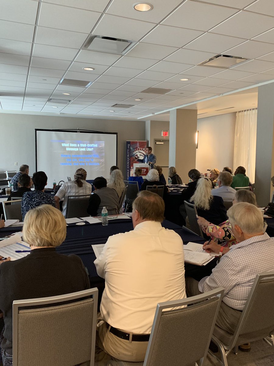 lizdickinson8's tweet photo. @VA_Majority #CampaignInADay @TPPatriots #AMTrain @nedryun @Scott_R_Ellis @ReesJosh Great turnout for our #conservative training today! https://t.co/ViJ4VKbIYV