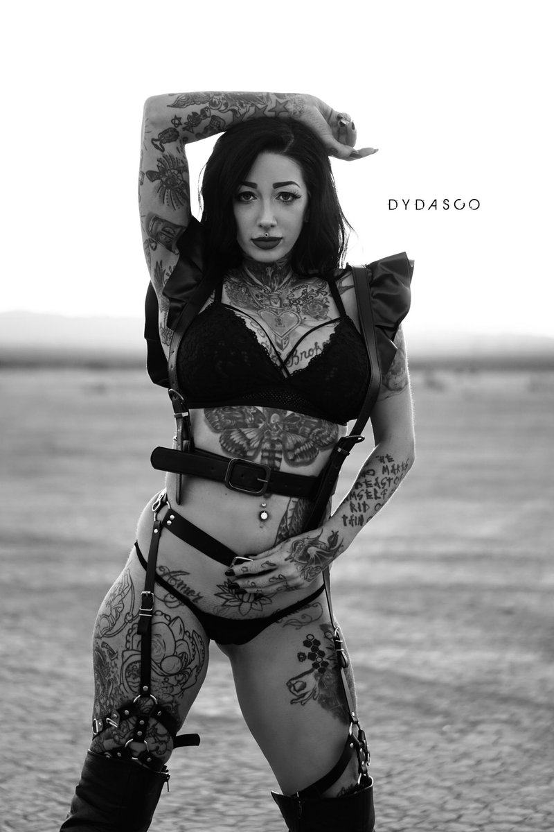 MALGoldClub's tweet photo. If you missed Angel Adams last night you have one more shot to get in on the most #Extreme birthday bash ever, so don’t be a p***y! Reserve a seat nice and close to the action! https://t.co/lYLl4amdLe