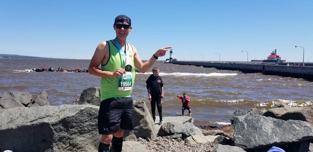 brockj11's tweet image. Fun times meeting @JeffGalloway and racing @GrandmasMara half!