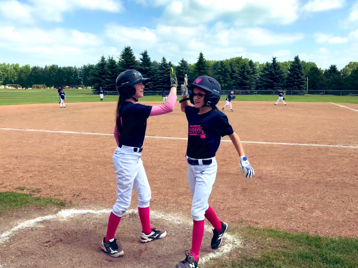 Slide. Score. Hi-Five. Repeat. 🙌🏻⚾️ #PinkBravesRD #CABL #playoffbaseball