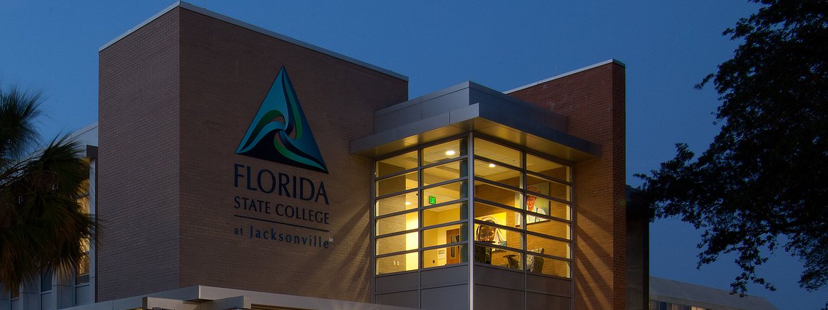 Good luck with your new forklift-simulator 👍 #floridastatecollege
#fscj #jacksonville #advancedtechnologycenter