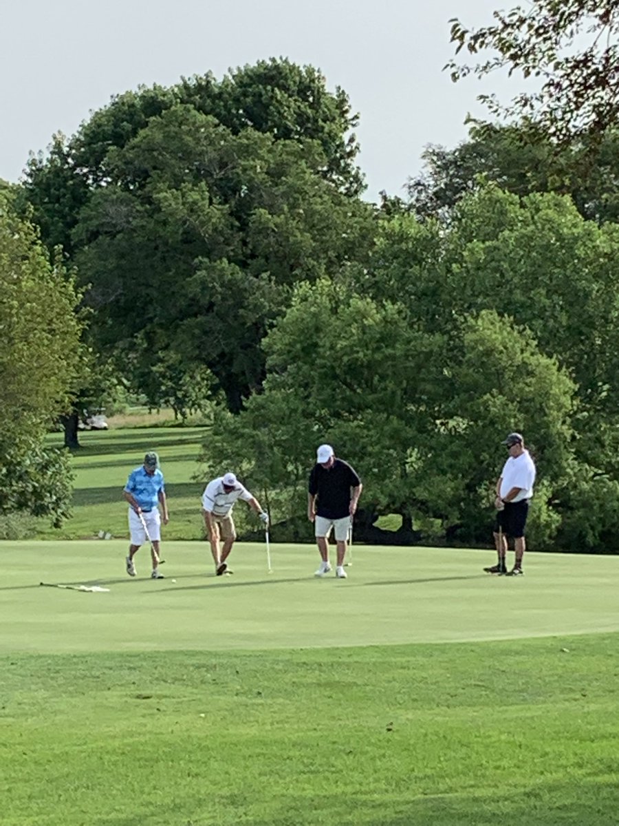 ACJaguarFB's tweet photo. Of course there were many sightings of @SkippytheJag at Hidden Lakes GC this morning. @CentralGridiron 😄 https://t.co/6VyQxM8o5q