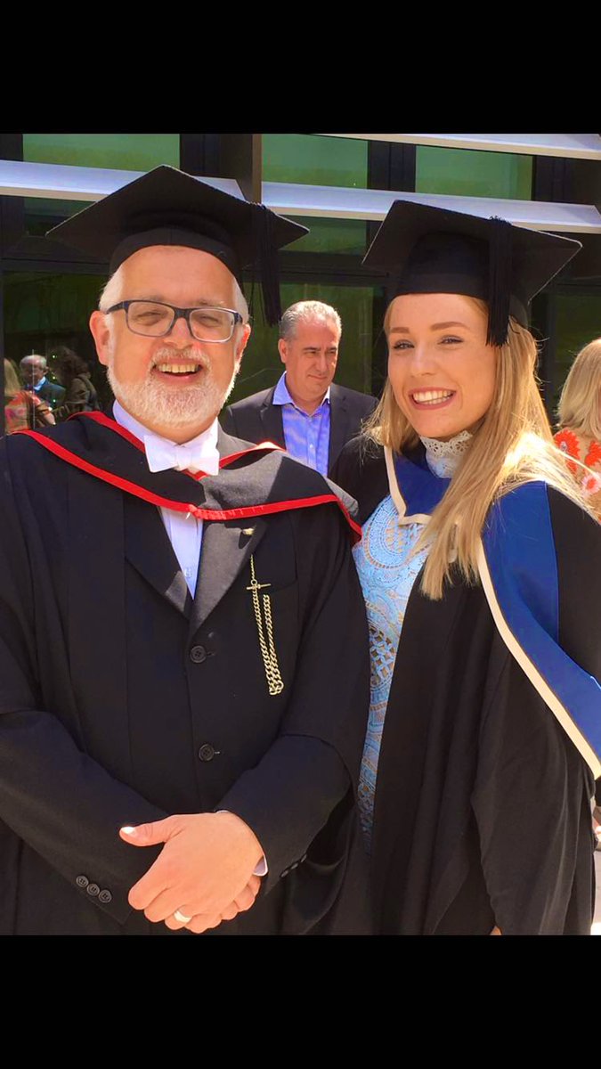 brodieOT's tweet photo. Can’t quite believe this was a year ago @nickswarb @brookes_edu 😨 #graduate2018 https://t.co/6fouyp3Sj5