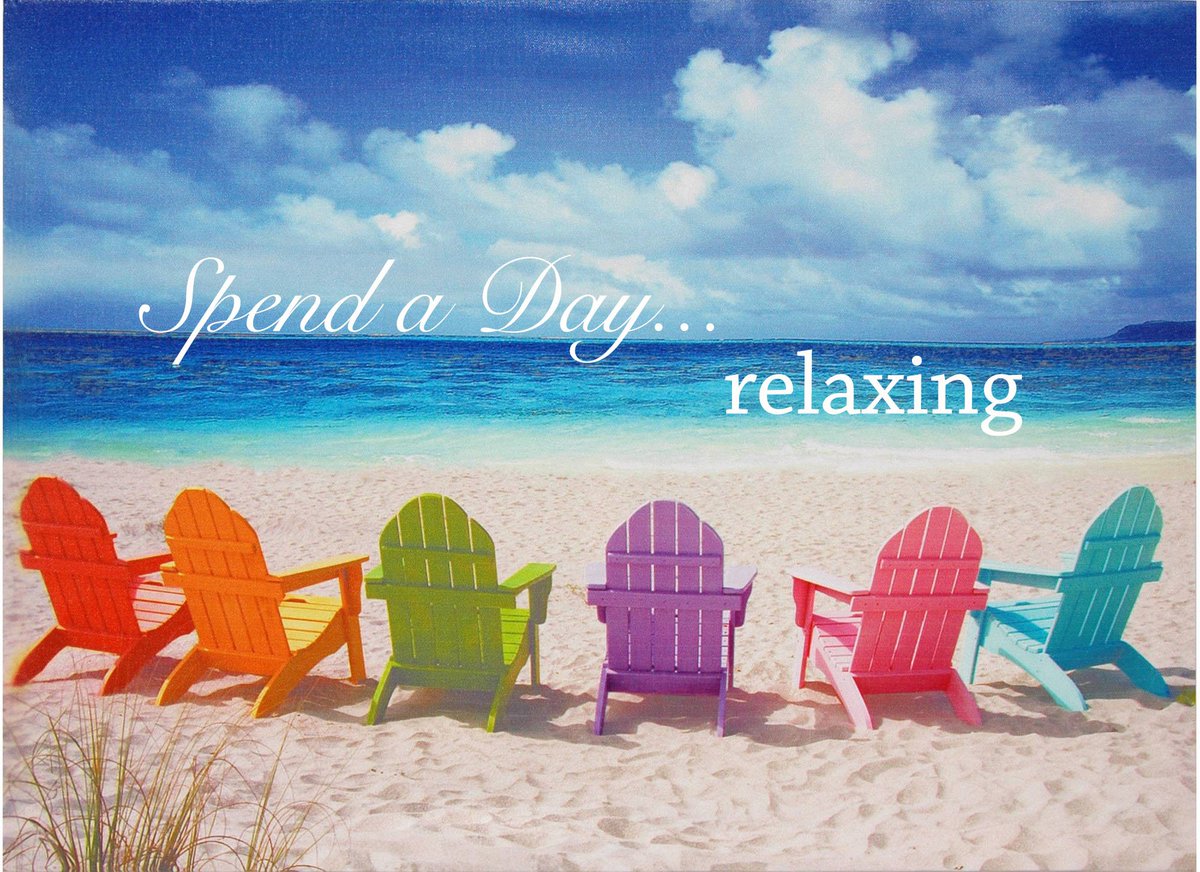 It's Saturday and the beach has spoken! Be sure to get some beach time in this weekend. At least 2 hours of Vitamin Sea each week and plan your next Aruba vacay!🌞🌊🏝
.
.
.
#Beach #Vacay #Aruba #OneHappyIsland #weekend #maxandrelax #relaxation #HappySummer #vitaminsea #vitaminD