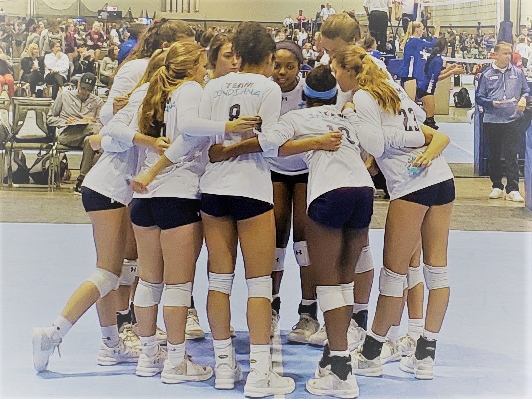vickers_ava's tweet photo. 6-0. Gold Bracket - we will see you tomorrow! #tiflash #TINation #aauvbnatls #aauvolleyball #volleyball https://t.co/AHIOiBldIU