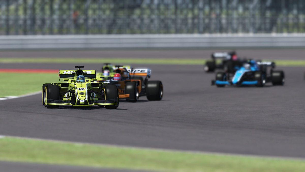 NinjaRiderRL's tweet photo. Some sicks screenies from @ApexOnRacing today from @SilverstoneUK https://t.co/NBVkuKEWww