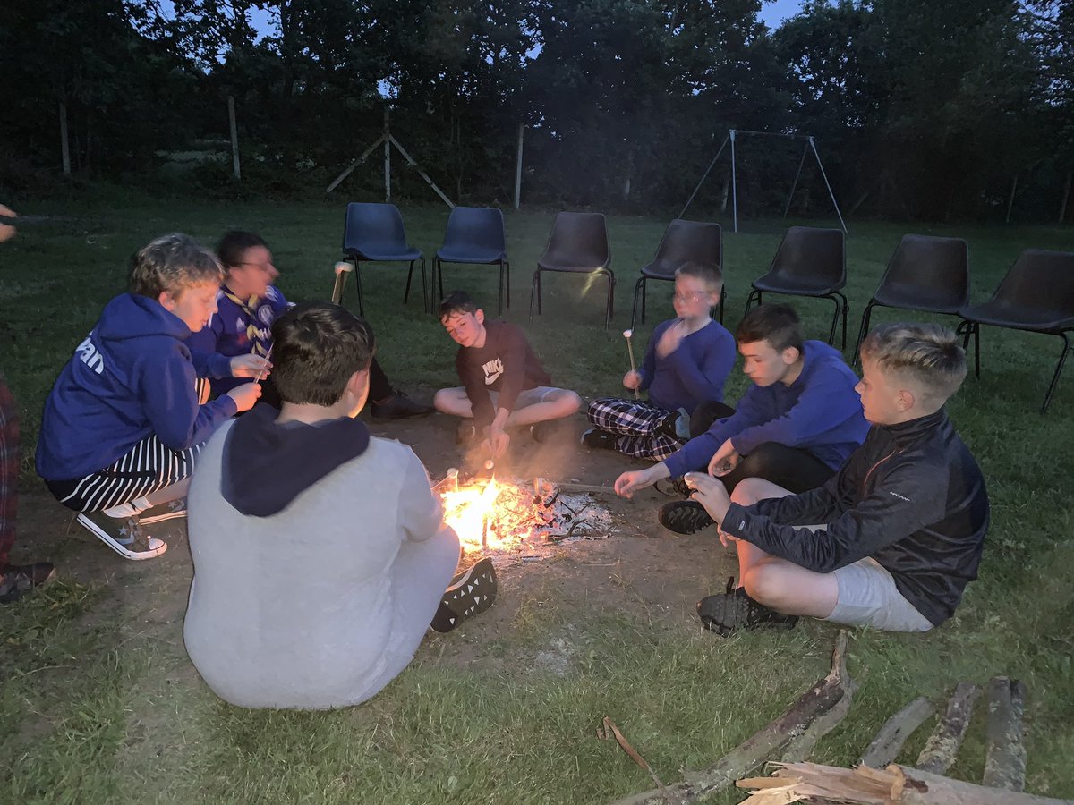 Perfect end to a tiring day at the patrol leaders training camp #smores  #SkillsForLife <a href="/essexscouts/">Essex Scouts</a>