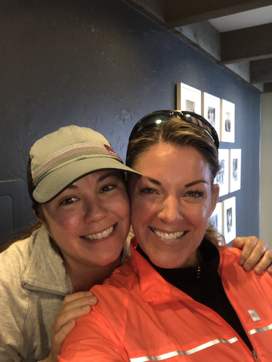 ElaineMorrisYVR's tweet image. Celebrating the hardest workout ever. #grousegrind #needadvil #naturesstairclimber