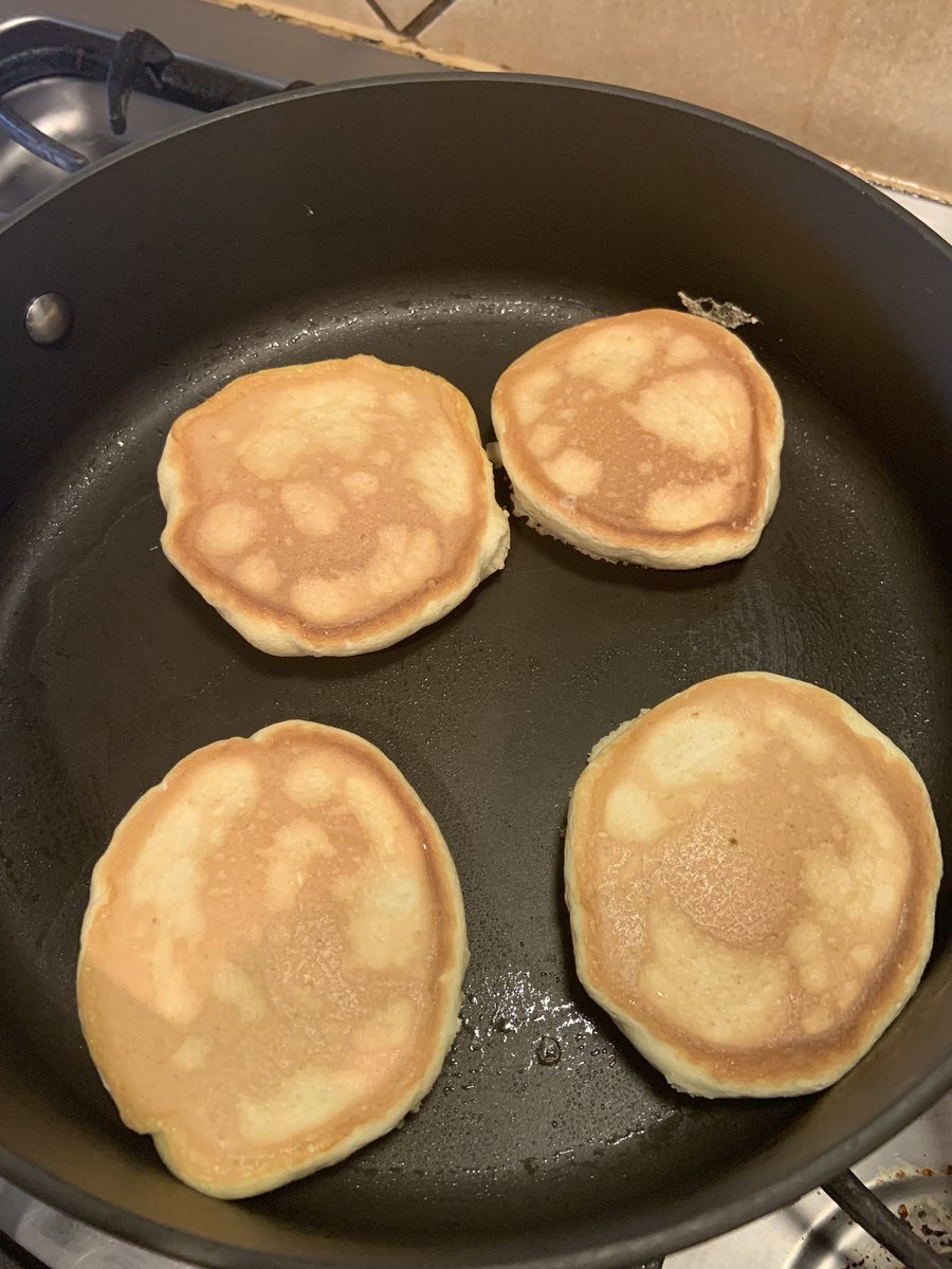 oil your pan (not butter bc butter burns) and wipe off the excess with a paper napkin. with your heat on low, slowly ladle in your batter and cook until the sides are dry.