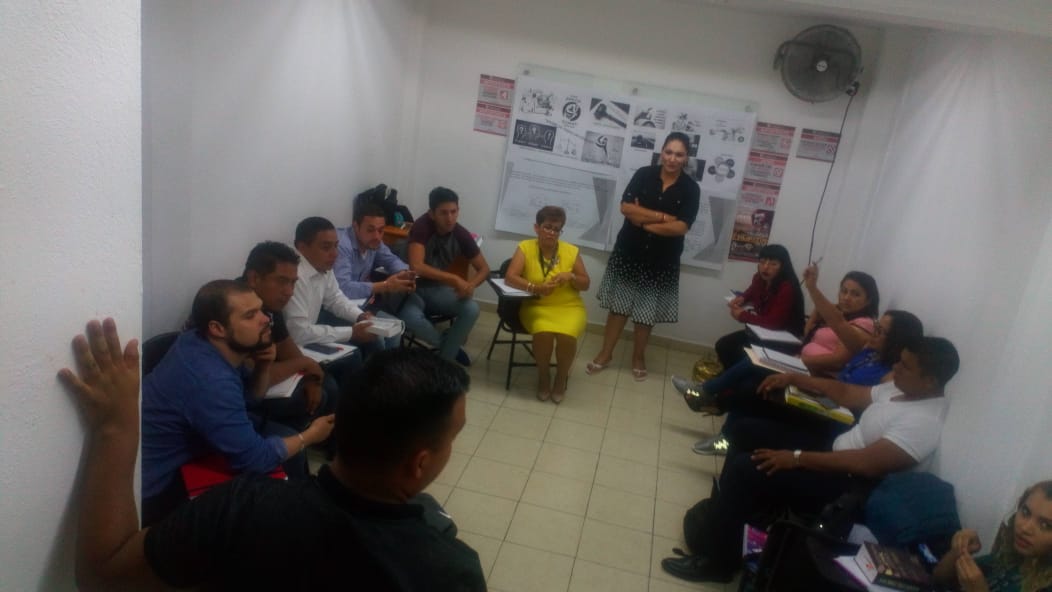 JossVerom's tweet photo. FELIZ!, UN EXTRAORDINARIO DEBATE Y ARGUMENTACIÓN JURÍDICA CON ALUMNOS DE 6to cuatrimestre, FILOSOFÍA DEL DERECHO @CDMXOR @CESCIJUCoficial @OrgulloCescijuc #YoSoyCescijuc https://t.co/krziUipk3J