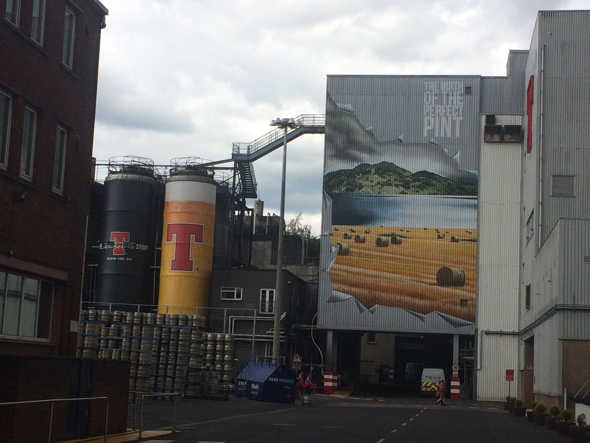 djagric's tweet photo. @FarmersCompany @WCFAlumni Great weekend catching up with #ACABM16 @ScotlandRHShow @TennentsLager https://t.co/yUyWTsuCHk