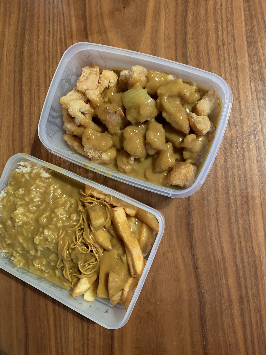 laur4davidson's tweet photo. There’s an app called TooGoodToGo and you get food at the end of the night from places for super cheap! China buffet king in Glasgow does it every night for £3.59, you bring your own tub and take what you want! Rt to save a life x https://t.co/4DZyqNfYS8